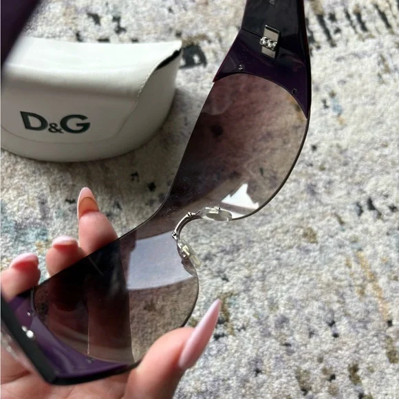 Y2K Dolce & Gabbana Shield Purple Rhinestone Sunglasses, D&G 8037B - Picture 6 of 15